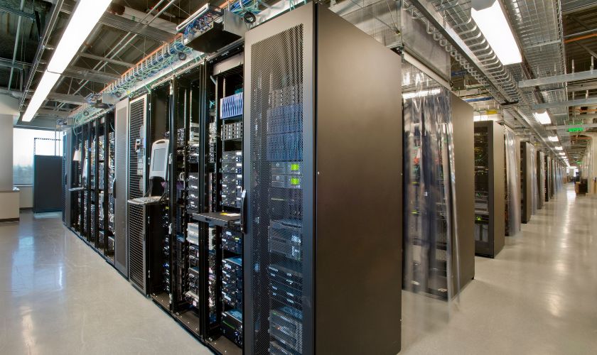 Uspořte finance a zvyšte efektivitu serverů díky virtualizaci